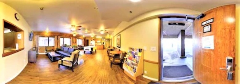 Hotel Snow Lake Lodge