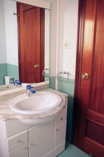 Alguera Apartments Napols