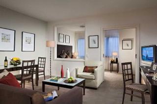 Hotel Somerset On Elizabeth