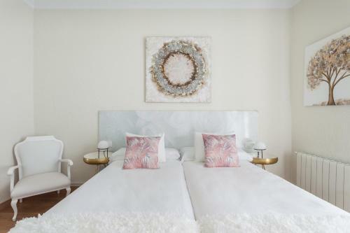 Bcn Whynot Fira Apartments