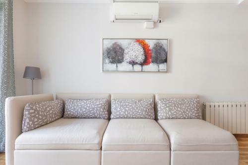 Bcn Whynot Fira Apartments