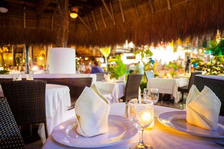 Tukan Hotel & Beach Club