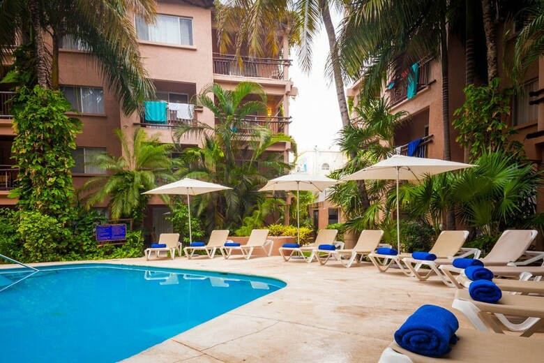 Tukan Hotel & Beach Club