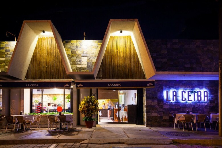 Tukan Hotel & Beach Club