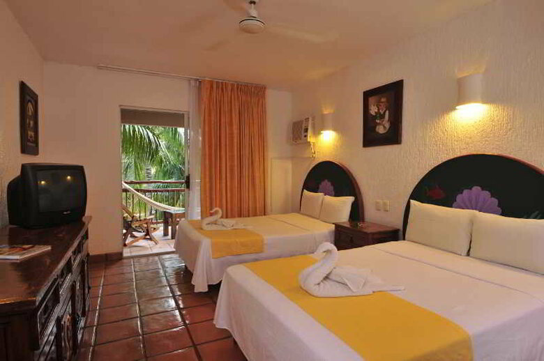 Tukan Hotel & Beach Club