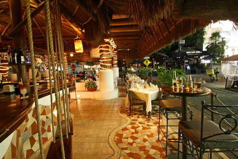 Tukan Hotel & Beach Club