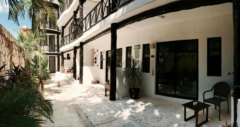 Siesta Fiesta Hotel