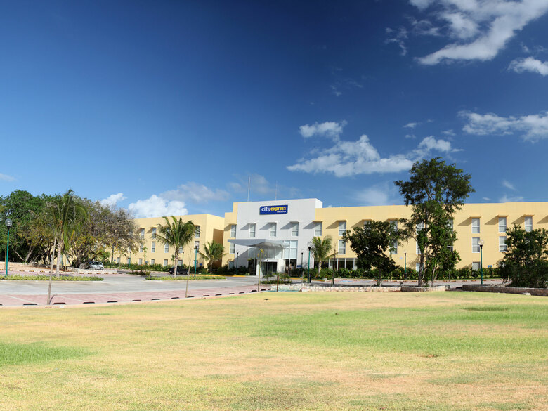 Hotel City Express Playa Del Carmen