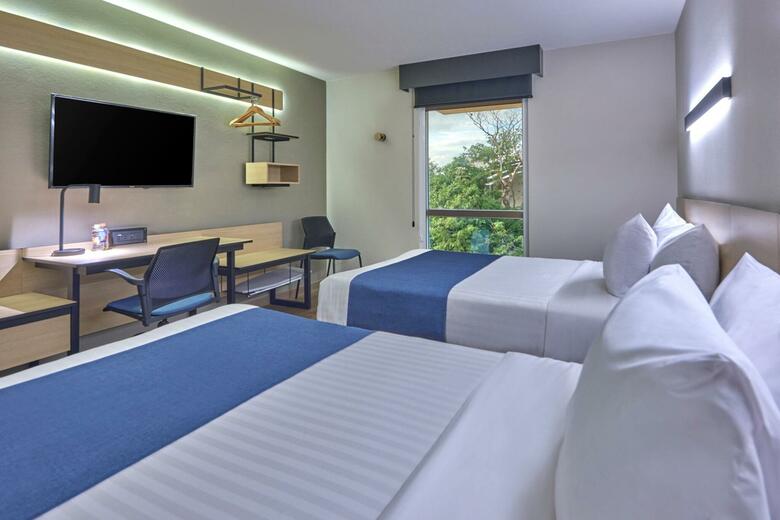 Hotel City Express Playa Del Carmen
