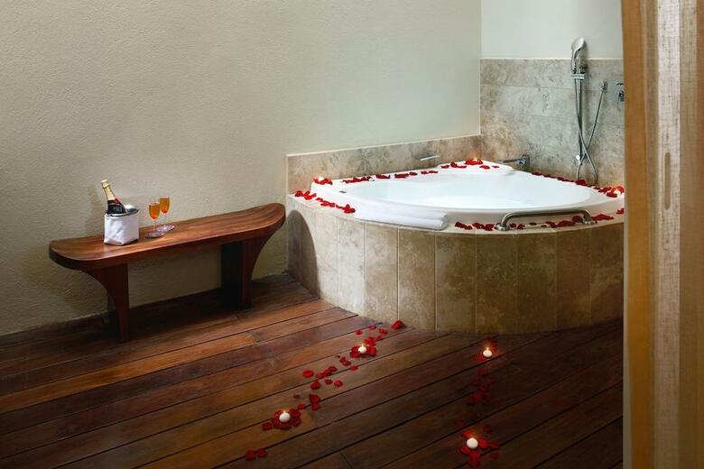 Artisan The Handmade Hotel Collection
