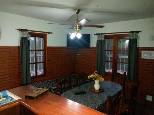 Lodge Complejo Caba�as Foxes Frente Al Lago