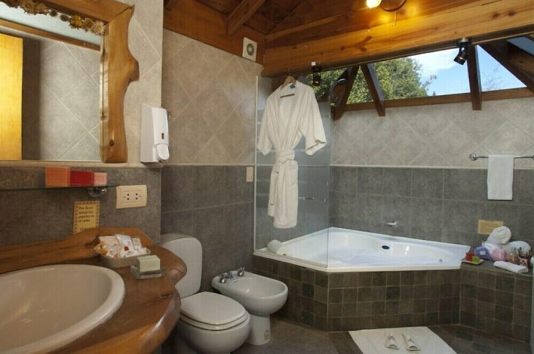 Lodge Guardianes Del Bayo