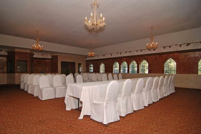 Hotel Best Western- Big Bear Chateau
