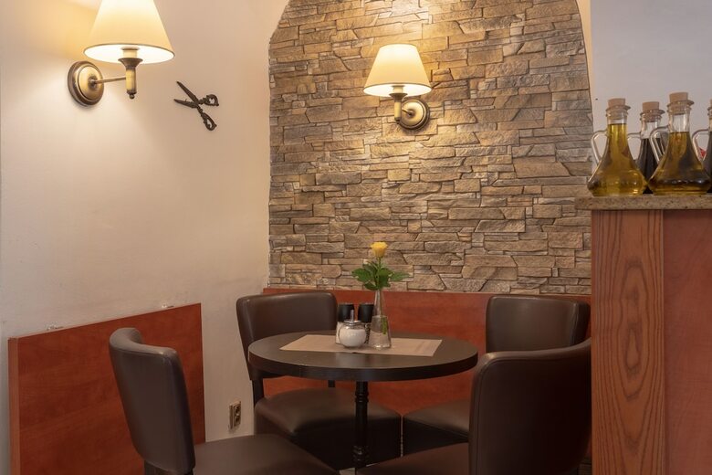 Hotel U Zlatych Nuzek