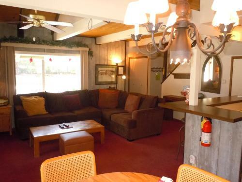 Two-bedroom Standard Unit #5 By Escape For All Seasons