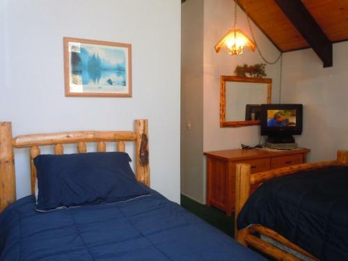 Two-bedroom Premier Unit #112 By Escape For All Seasons