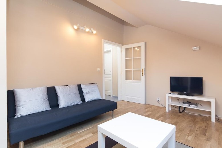 Picasso Apartments