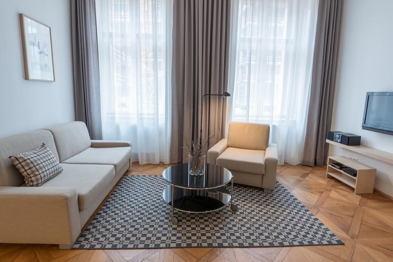 Vladislav City Centre Apartments