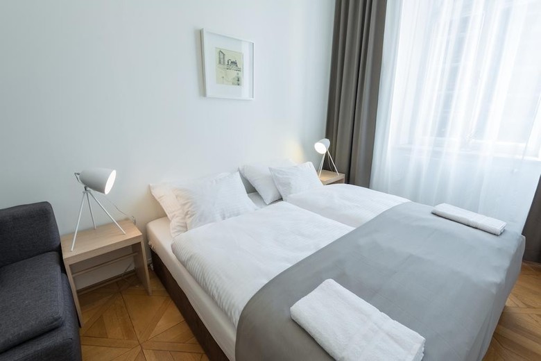 Vladislav City Centre Apartments