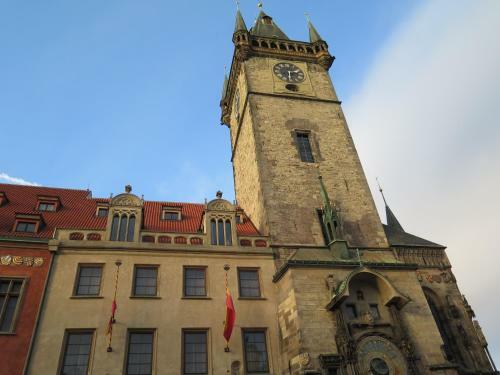 Astronomical Clock Apartment