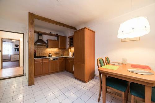 Apartamentos Zlat� K?? Golden Horse