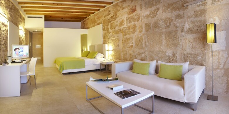 Hotel Santa Clara Urban & Spa