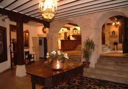 Hotel Santillana