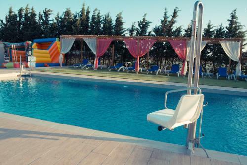 Hotel Restaurante La Villor�a