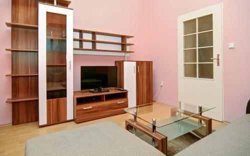 Taurus 2 Apartment
