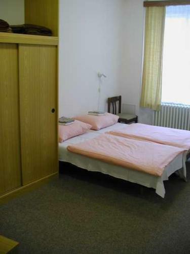 Hostal Church Pension Praha - Husuv Dum