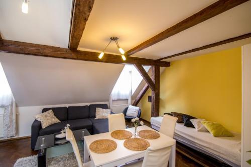 Aparthotel & Spa Carolline