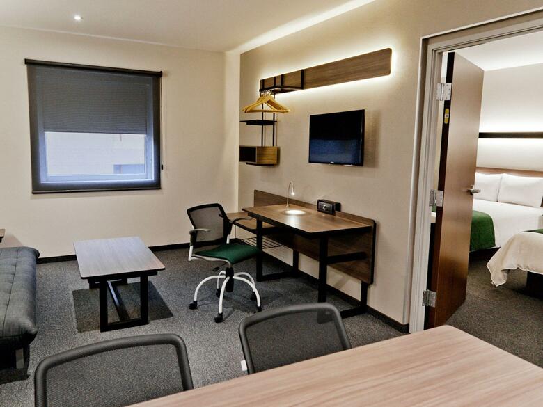 Hotel City Express Suites Puebla Finsa