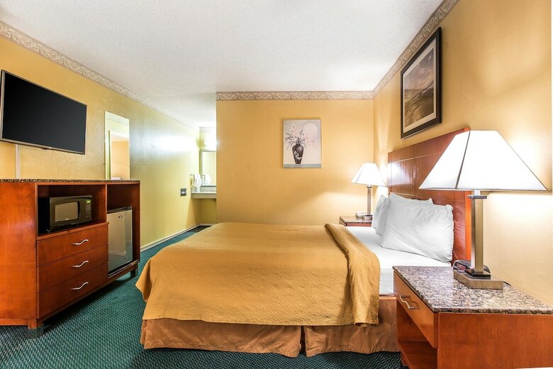 Hotel Quality Inn & Suites Camarillo