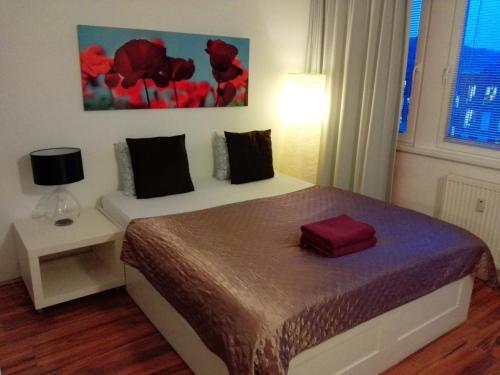 Golden Family Apartments
