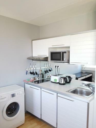 Golden Family Apartments