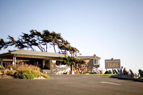 Hotel Cambria Shores Inn