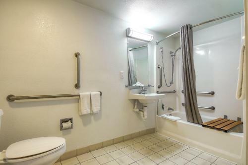 Motel 6 Carlsbad East