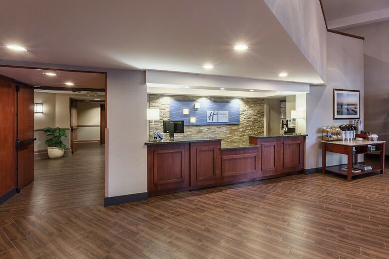 Hotel Holiday Inn Express & Suites Carpinteria