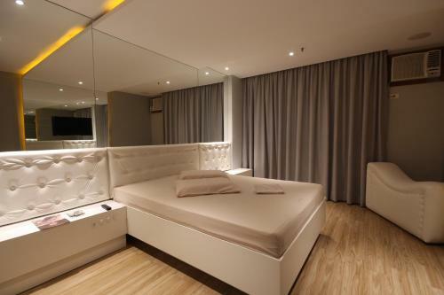 Love Time Hotel (adult Only)