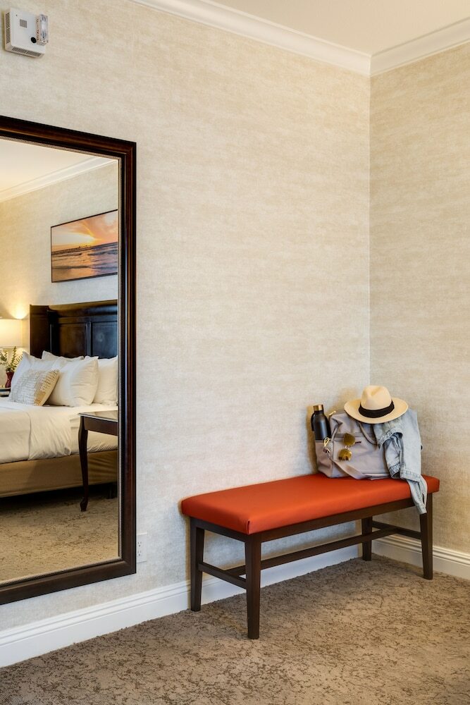 Ayres Hotel & Suites Costa Mesa/newport Beach