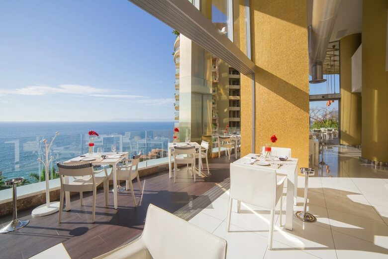 Hotel Garza Blanca Residences