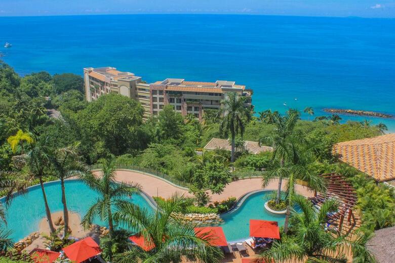 Hotel Garza Blanca Residences