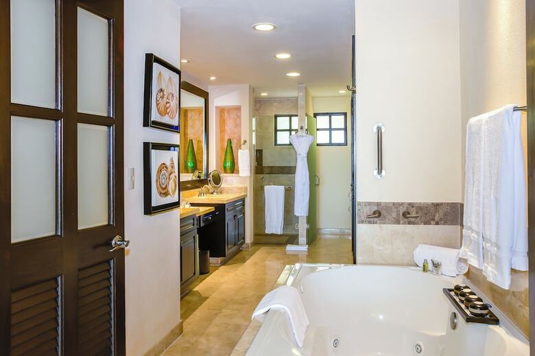 Hotel Garza Blanca Residences