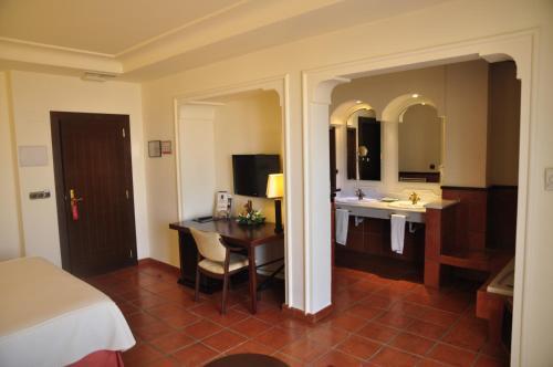 Hotel Complejo Hostelero Los Cerezos