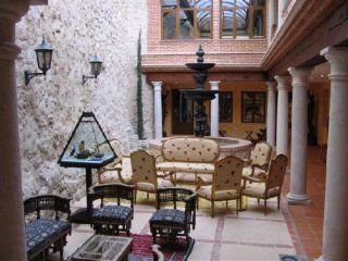 Hotel Residencia Real Del Castillo de Curiel