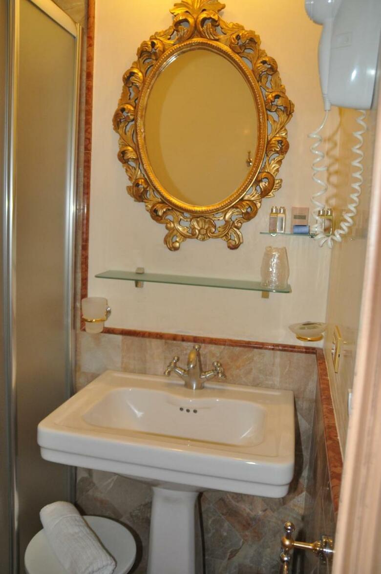 Hotel Villa Laguna