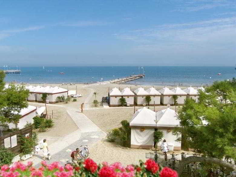 Hotel Petit Palais