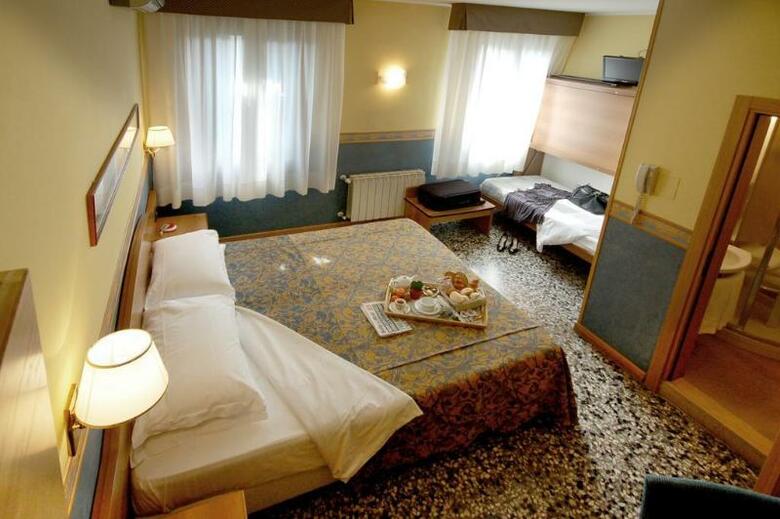 Antica Villa Graziella Hotel
