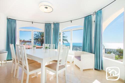 Holiday Villa Aguila