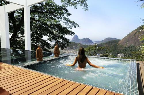 Hostal Altos De Santa Teresa Guest House